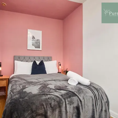 Three Bedroom House By Purestay Short Lets & Serviced Accommodation Manchester With Free Parking Exterior photo